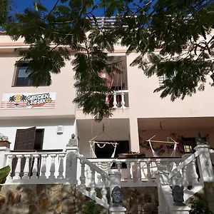 Hostel Garden&relax